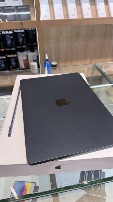 MacBook Air M4 15” 24/512GB