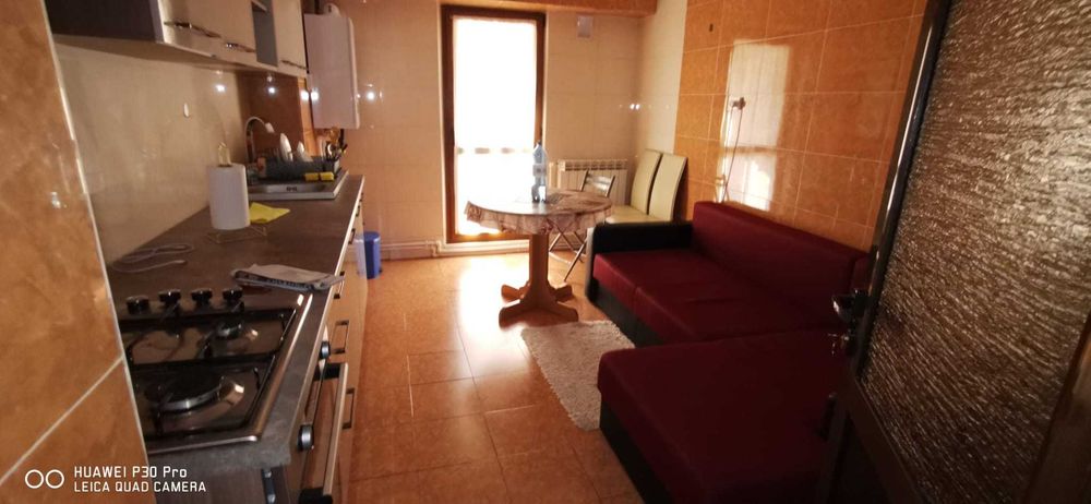 Inchiriez 2 camere