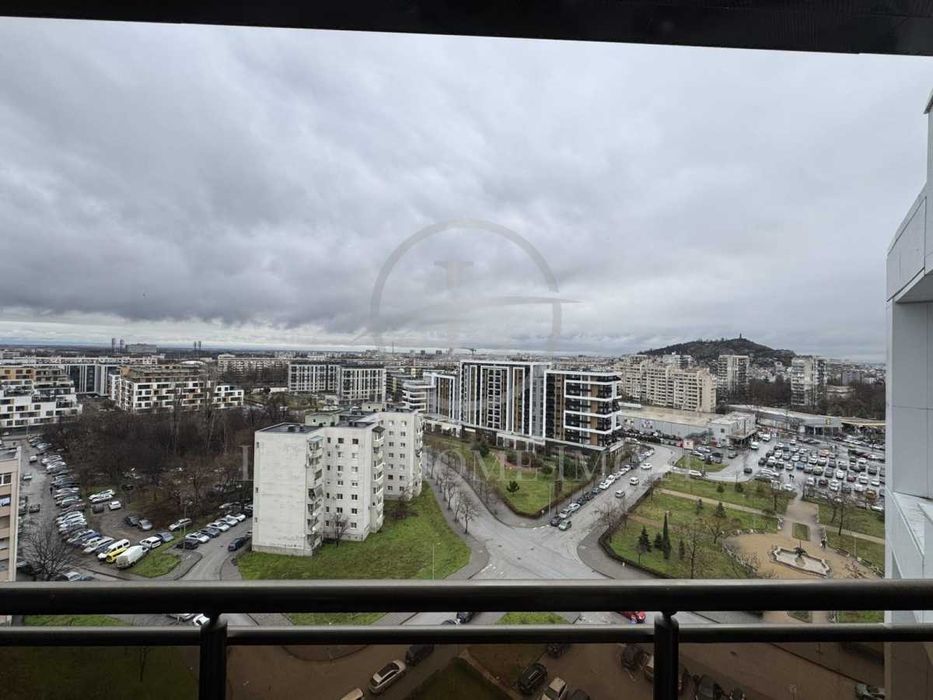 Продава се Тристаен апартамент в Пловдив, Христо Смирненски - 90 кв.м за 1218 €/кв.м - Снимка #2