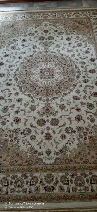 Ковёр за 35000тг.Размер 2,5×3,5.