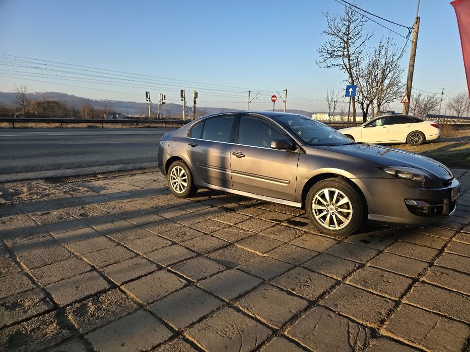 Renault Laguna 3 2012