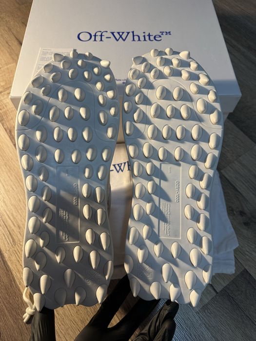 Off White Odsy 1000