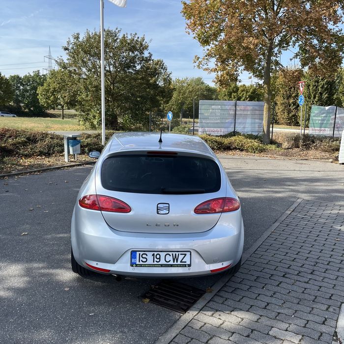 SEAT Leon 2009 — imagine 3