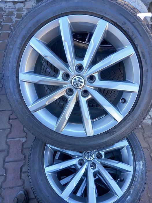 Jante VW Polo anvelope mixte GoodYear AO 215 45 16