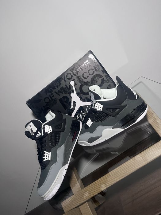 Vand Jordan 4 Fear