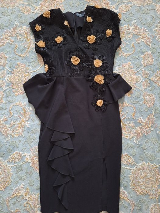 Rochie neagra de seara