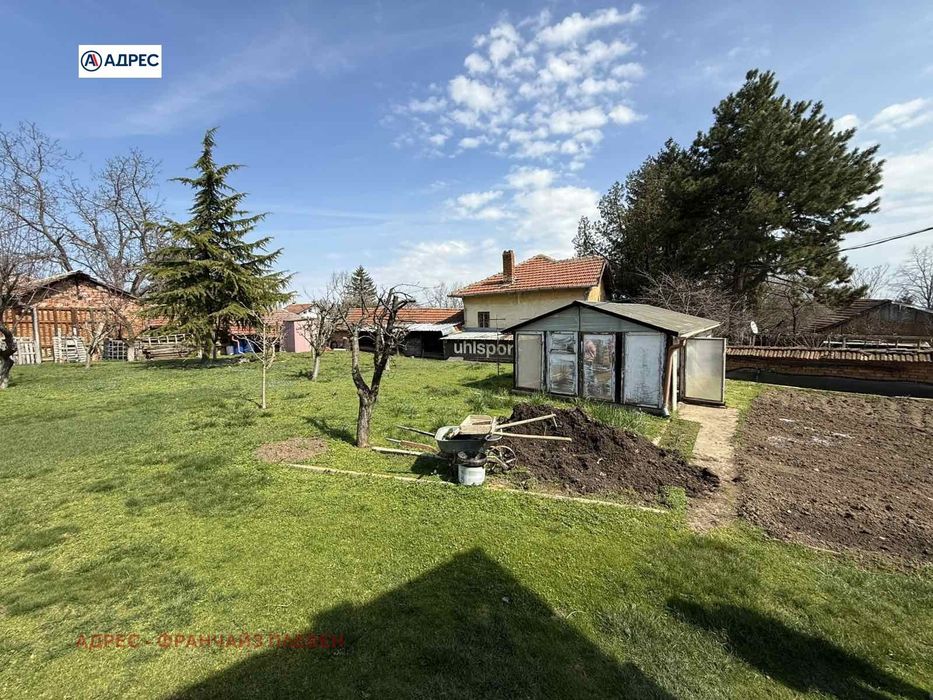 Продава се Къща в с. Згалево, Област Плевен - 120 кв.м за 633 €/кв.м - Снимка #2