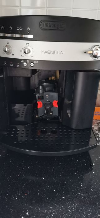 Кафемашина робот Delonghi Magnifica