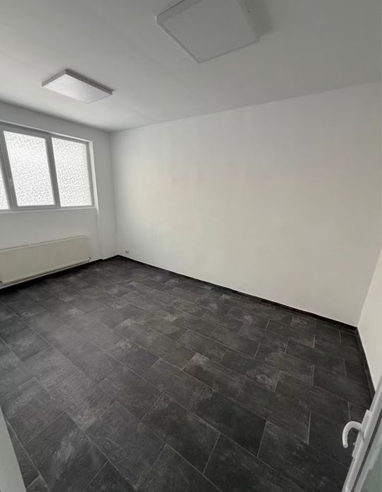 Inchiriez spatiu comercial Campina Turnatorie