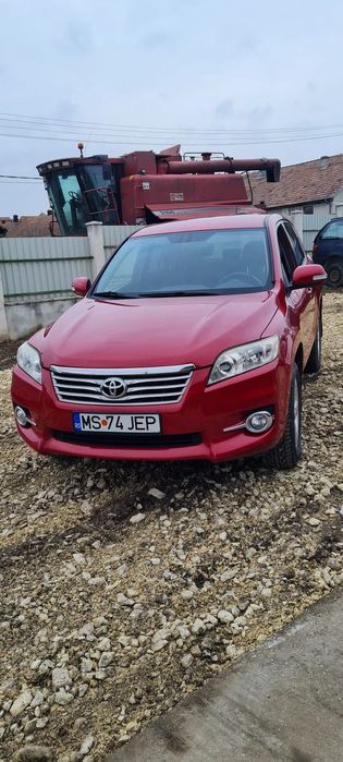Toyota RAV4 Stare foarte bună ,baterie nouă 4x4