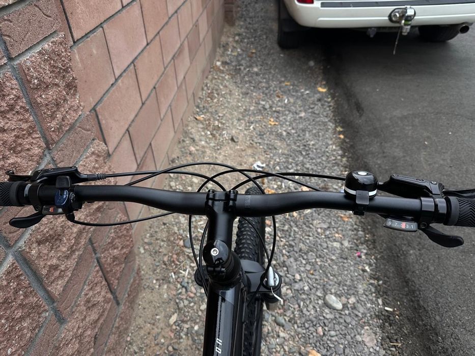 Велосипед giant talon