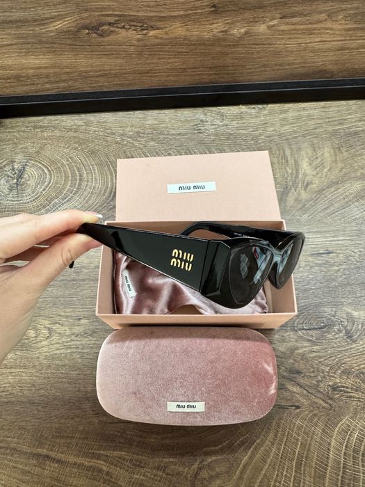 Слъчеви очила Miu Miu