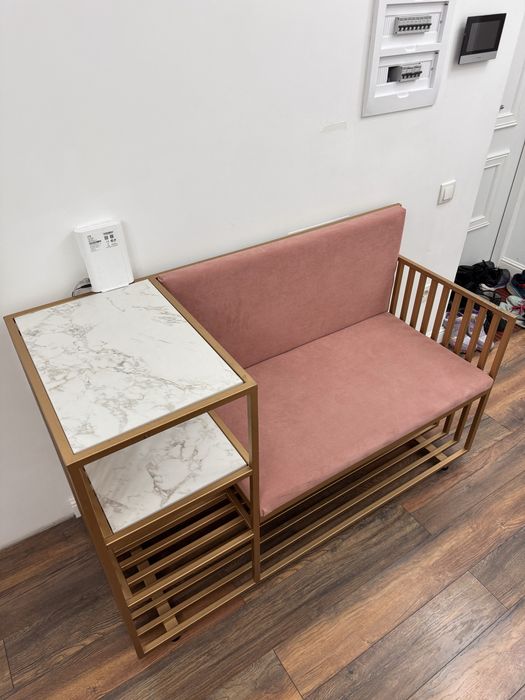 Металлическая скамья-обувница