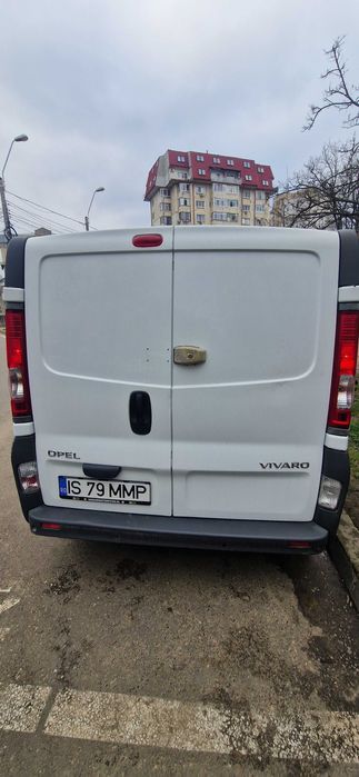 Opel Vivaro 2.0 2012