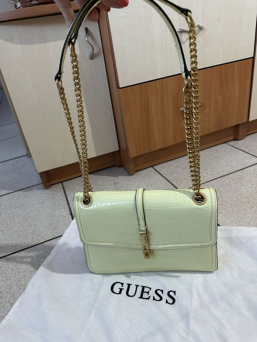 Guess чанта лайм