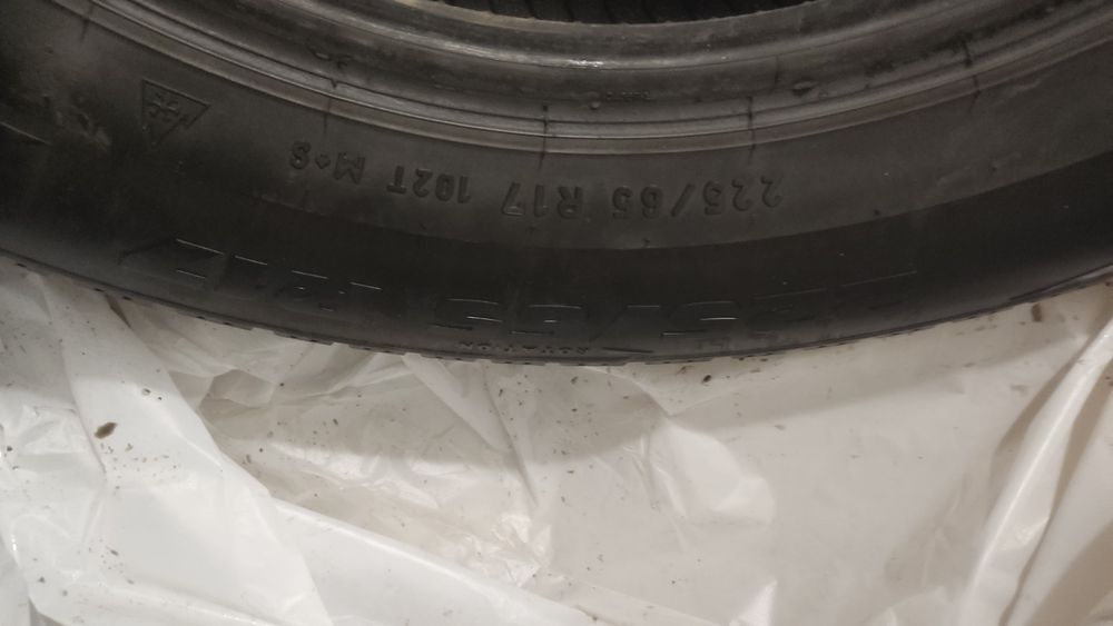 Продам шины зимние