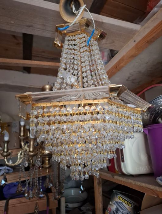 Люстралар сатылады