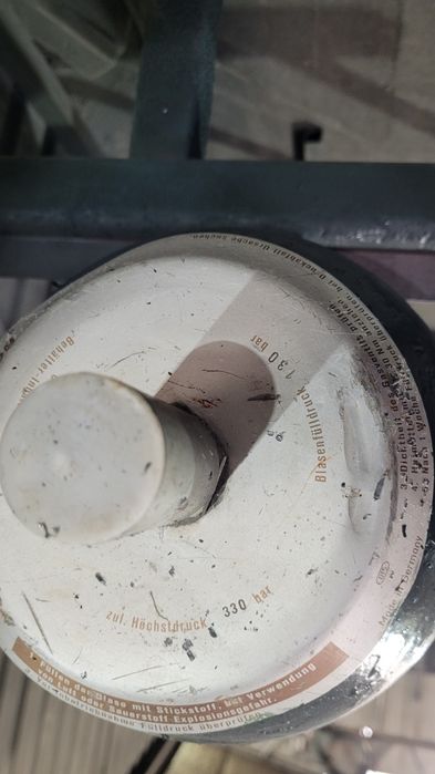 Compensator vas expansiune butelie acumulator hidraulic incarcare azot