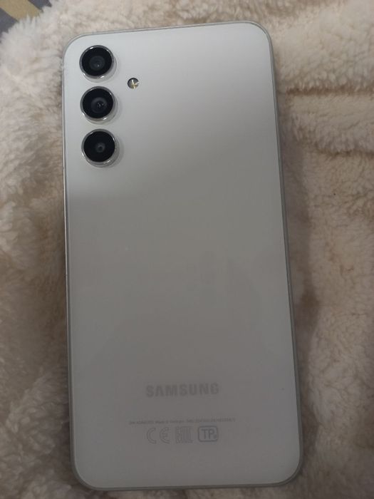 Продаю Самсунн а54 8/256