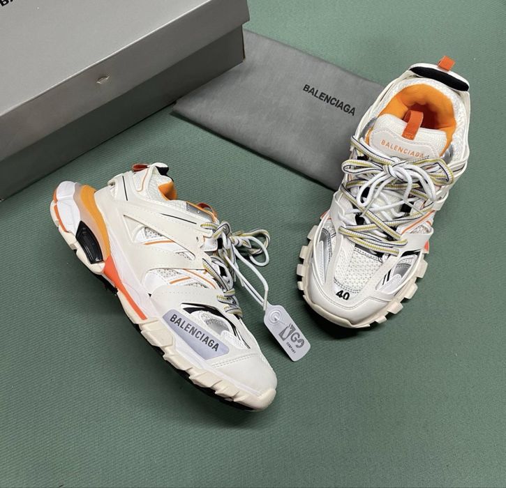 Balenciaga Track