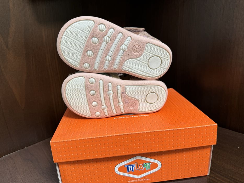 Сандали Tiflani 20 размер