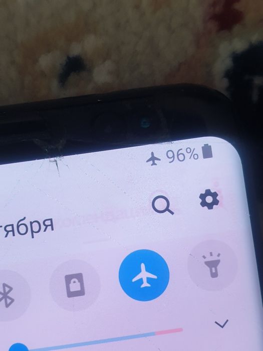 Продам Samsung s8 4/64гб чёрный