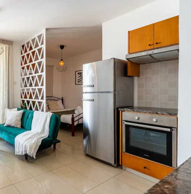 Дава се под наем Едностаен апартамент в Пловдив, Въстанически - 39 кв.м за 173.4 € - Снимка #1