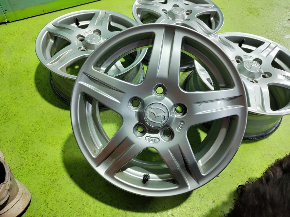 15 5x114.3 Mazda лети джанти 5х114.3 мазда