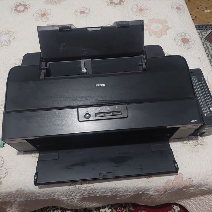 Принтер L 1800 Бу