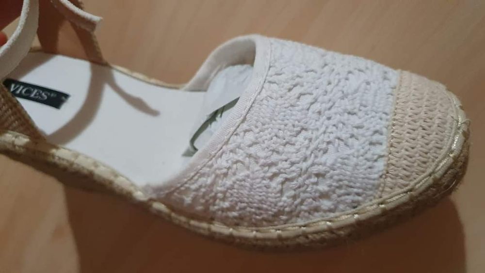 Espadrile noi albe marime 38