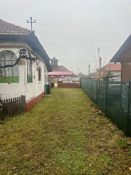 Se Vinde Casa Bunicilor, Jud. Arges, Comuna Cotmeana, Sat Pielesti