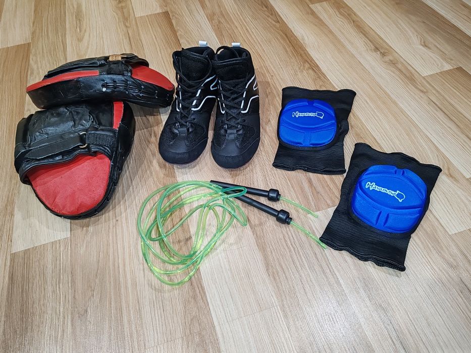 Продам Боксёрки Demix 40 р