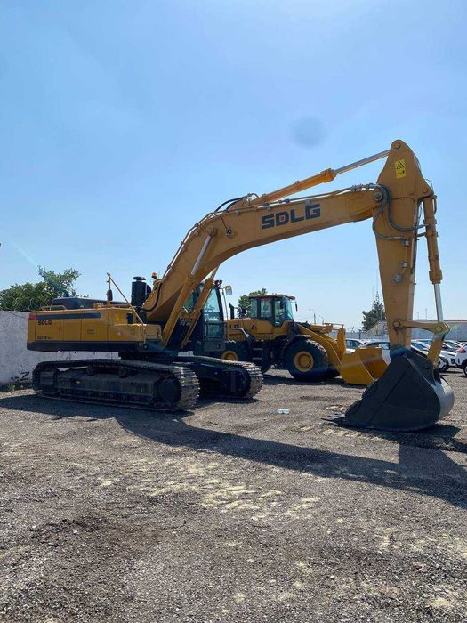 Гусеничный Экскаватор SDLG E6375FEH (1,9 m³). Навоий