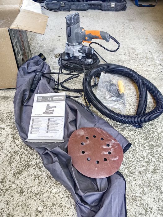 Стенен шлайф Toolson DWS 225 DC