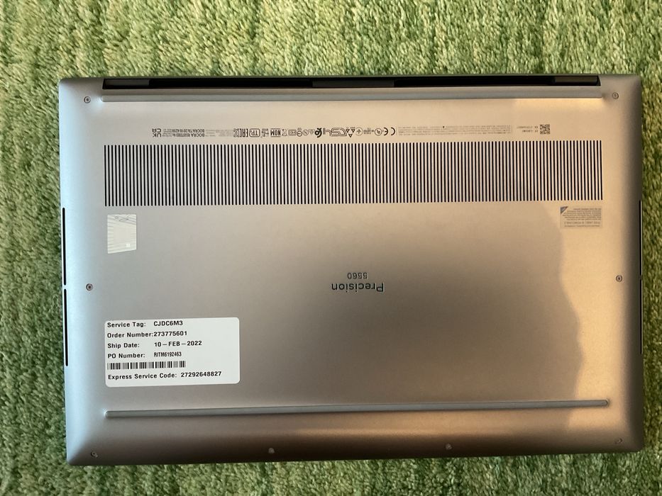 Vand laptop DELL Precision 5560 impecabil - touchscreen