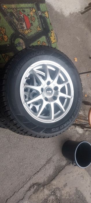 Диски с шинами зимние