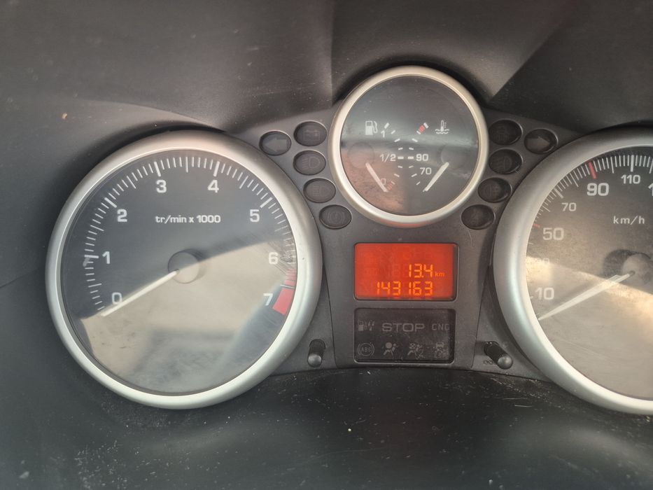 Vând Peugeot 206 plus