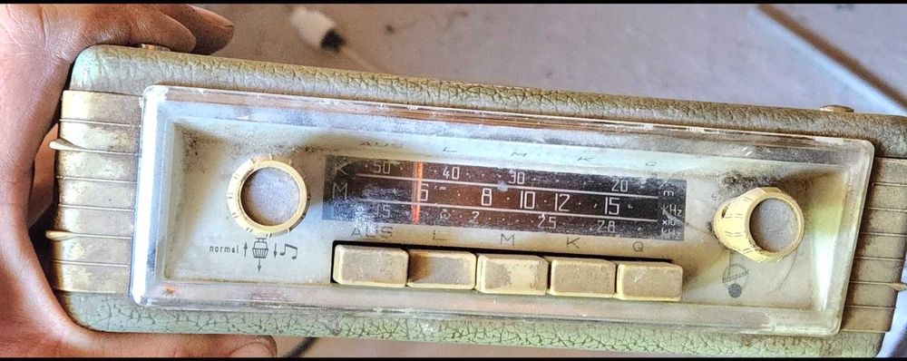 Авто радио немско