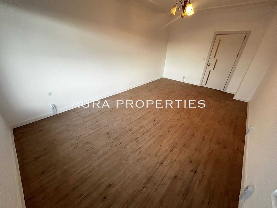 Продава се Двустаен апартамент в Разград, Орел - 75 кв.м за 1190 €/кв.м - Снимка #1