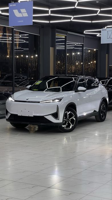 Dongfeng aeolus L7 518 ev + Garantiya tayyori avtasalonda