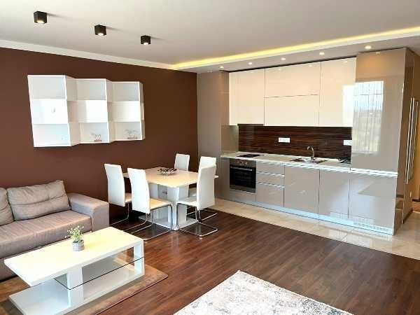 Продава се Двустаен апартамент в София, Яворов - 80 кв.м за 1838 €/кв.м - Снимка #1