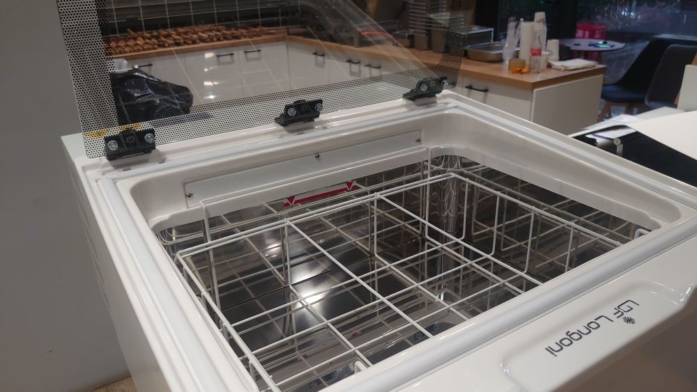 Настолна витрина за сладолед