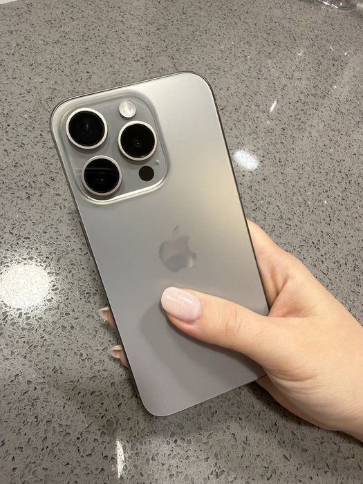 Vand Iphone 15 PRO, 128gb!