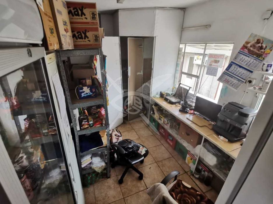 Продава се Магазин в Бургас, Меден рудник - зона А - 17 кв.м за 971 €/кв.м - Снимка #2