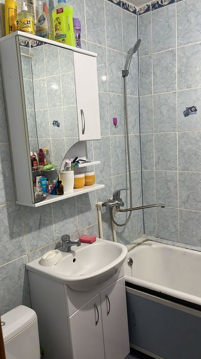 Продам 2 комнатную квартиру