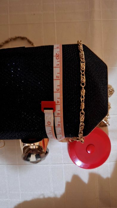 Дамска чант - клъч