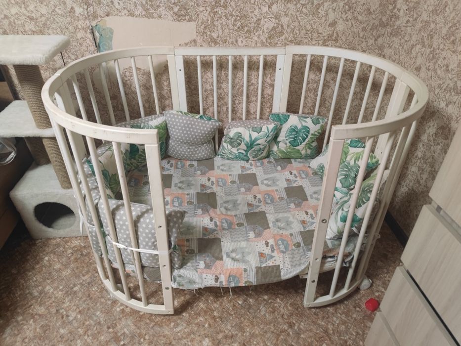 Кроватка детская