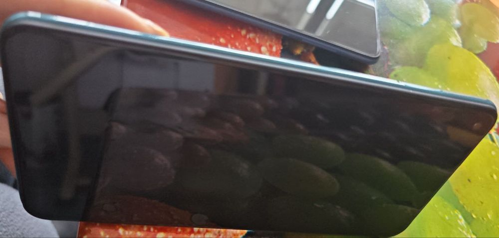 Xiaomi Redmi Note 9.  4/128gd (в синьо и зелено)