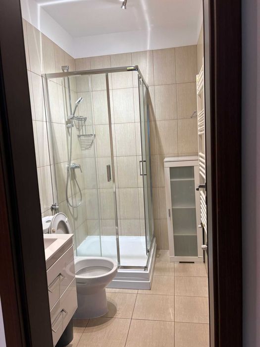 De inchiriat Apartament 3 Camere | Parcare Inclusă - Vivalia Soarelui