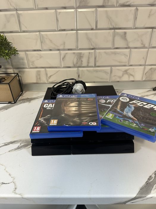 Vand PS 4 500 GB